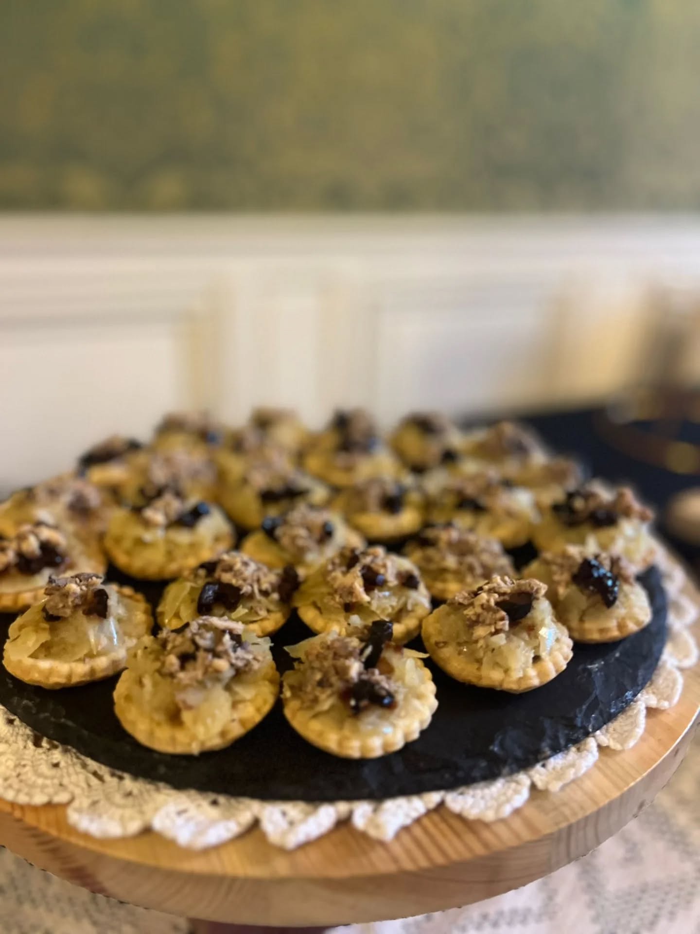 Tartelette salée, garniture de saison